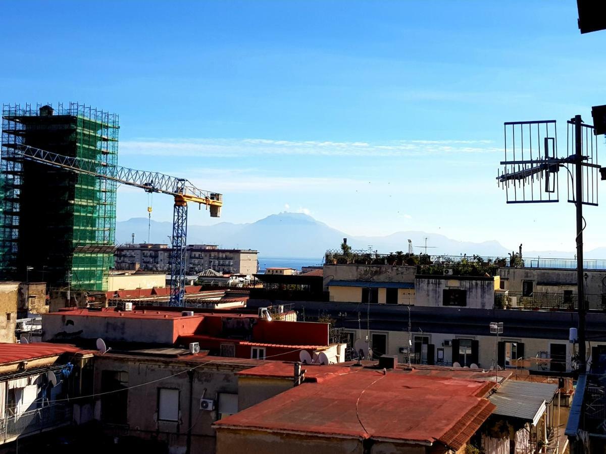 ナポリI Tetti Del Centro Storicoアパートメント エクステリア 写真